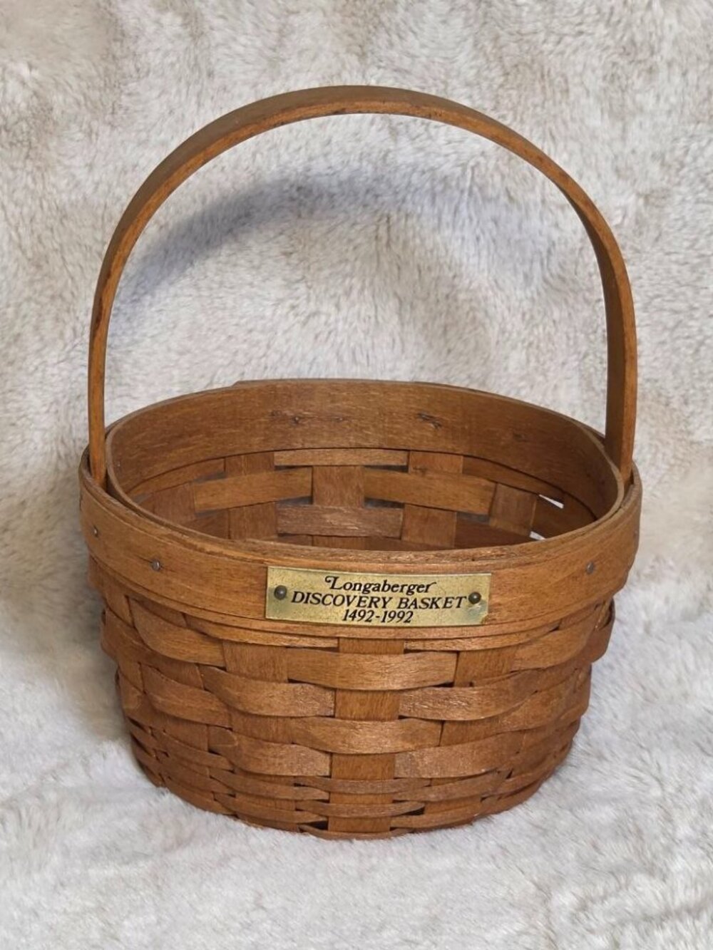 Longaberger Basket 1992 Discovery - 1492-1992 - Round w/ Metal Plaque Great Cond